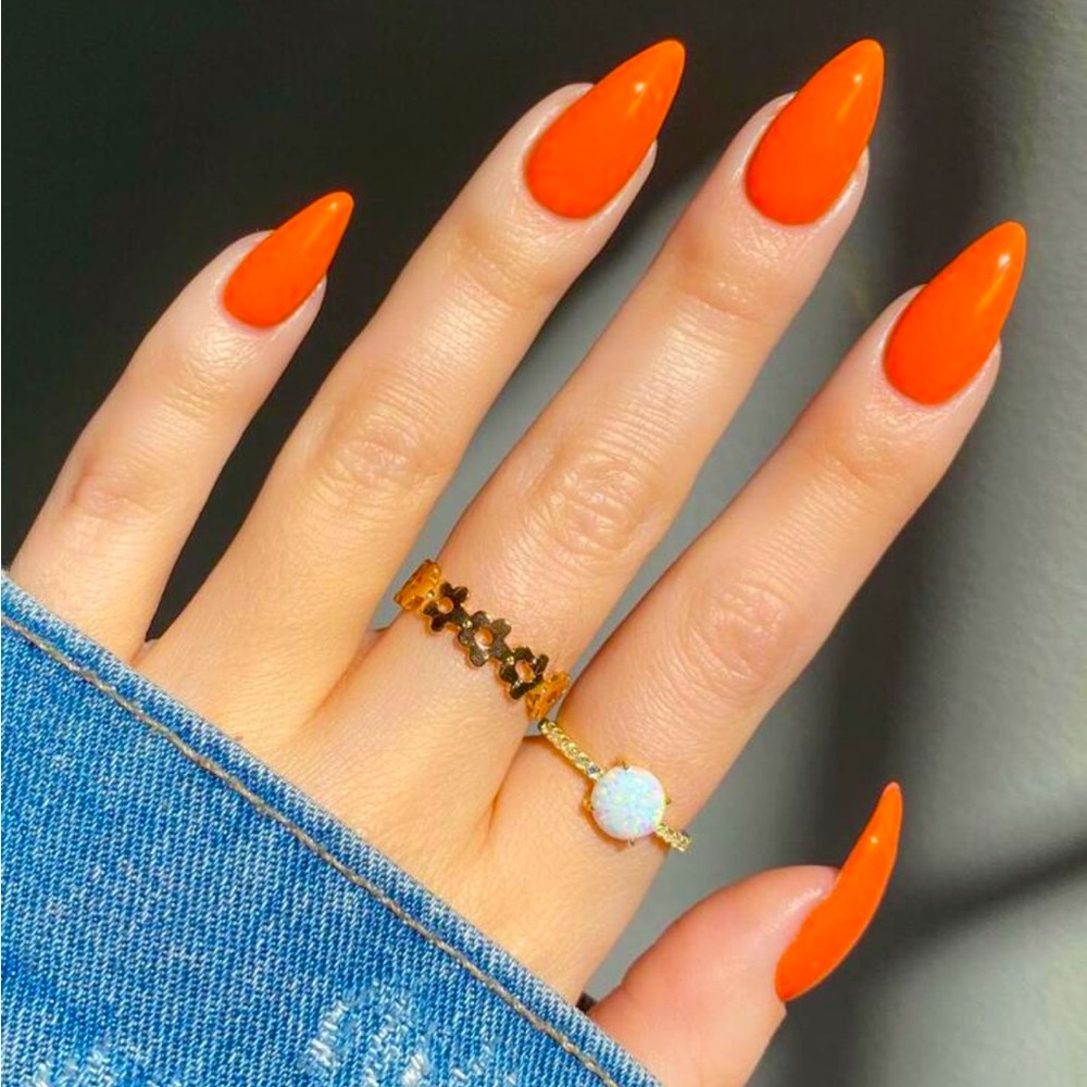 Pumpkin Orange Almond Press On Nails 💅🌟 24 Piece Set 🌟